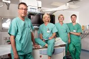 Das Team der urologischen Endoskopie: Frank Michalowitz (Leitung), Helga Gonschior, Steffie Pusch, Anne Frei, Daniela Schulz, Tobias Hornkamp
