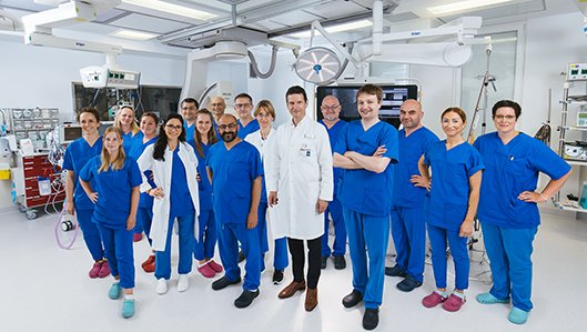 Teamfoto Kardiologie im neuen Hybrid-HKL
