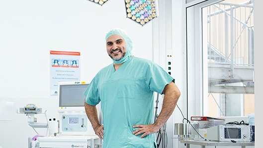Dr. Benali, Chefarzt der Unfallchirurgie am Knappschaftskrankenhaus Dortmund